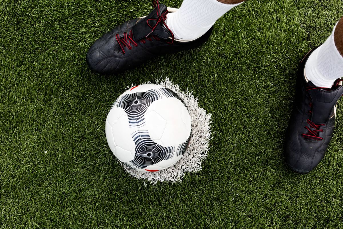 Football sportswear
